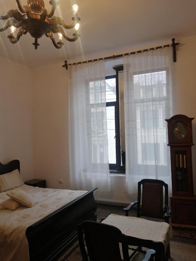 Hotel Casa Continentelor Cîmpulung Esterno foto